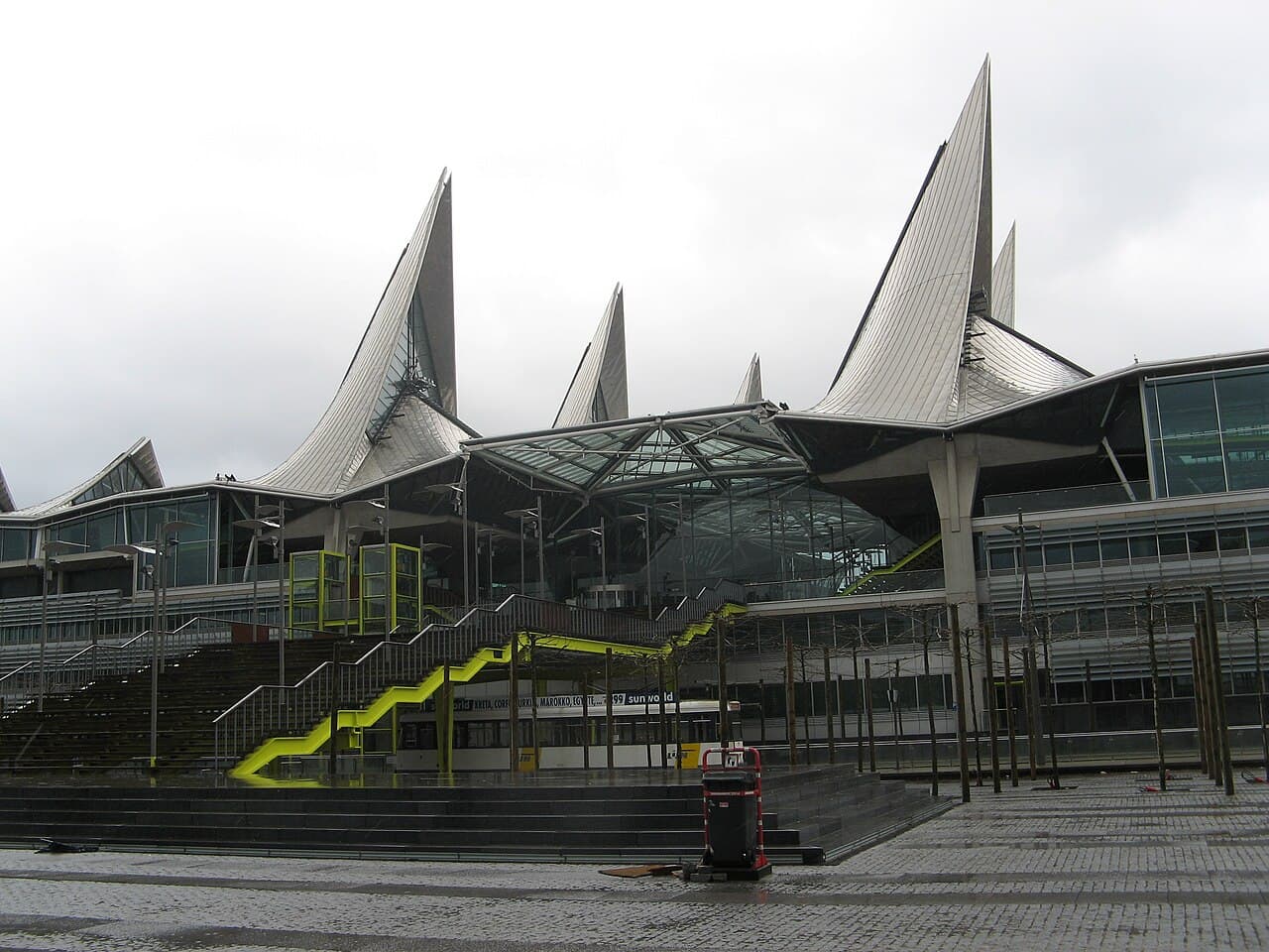 De karakteristieke architectuur van het Antwerpse gerechtshof